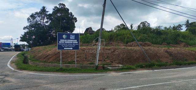 Corner Commercial Land Masjid Tanah 58502 sqft Main Road 1