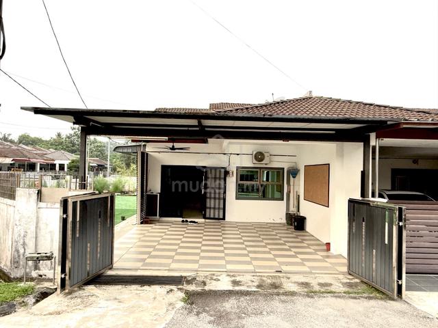 Corner Lot FREEHOLD Taman Kaya 1