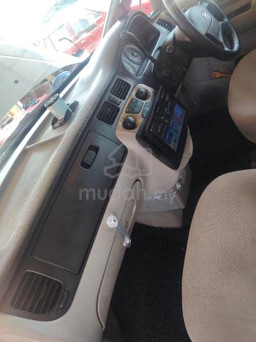 2005 Hyundai TRAJET 2.0 GLS (A) - 5