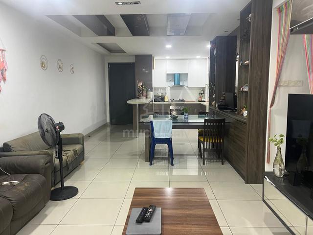 Endah Promenade 1