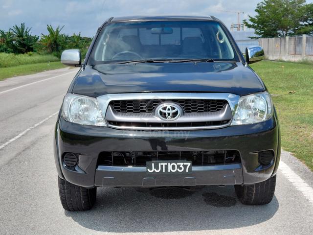 Siap Tukarnama Toyota HILUX 2.5 Auto CATBARU 2006 - 3