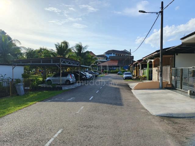 Taman Machap Jaya / Simpang Renggam / Johor 1