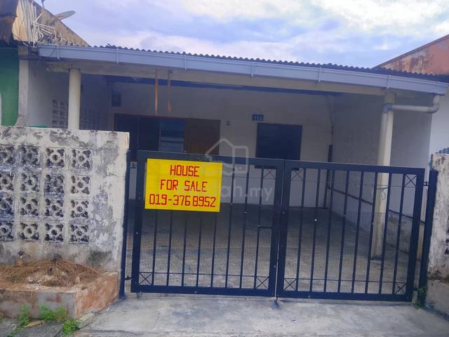 1-Storey Terraced House for Sale, Taman Senai Baru. 1