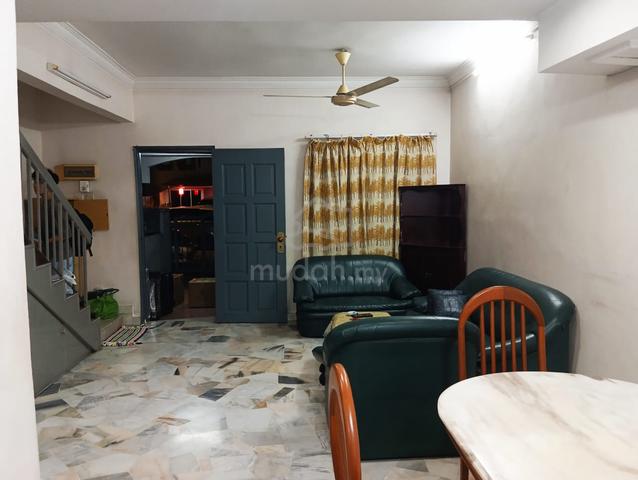 house rent at kepong nice area 2