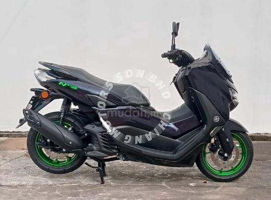 Carousel Image