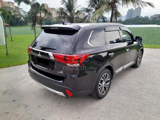 2018 Mitsubishi OUTLANDER 2.0 AWD (A) - 4