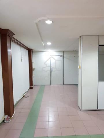 1st Floor Shop Office for rent 1