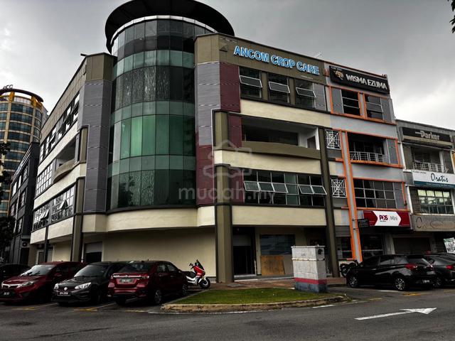 Ground Floor Shoplot Dataran Otomobil, Seksyen 15, Shah Alam For Rent 1