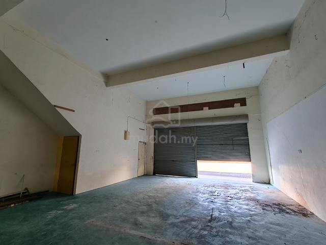 Shoplot for Rent Lahad Datu (Intermediate Lot- Ground Floor) 1