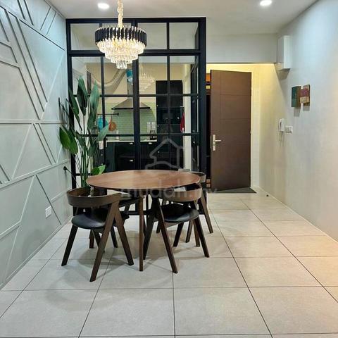 Meritus Residensi 1
