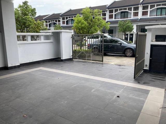 [Full Loan have chance, 22x70] Eco Majestic Cradleton Semenyih 1