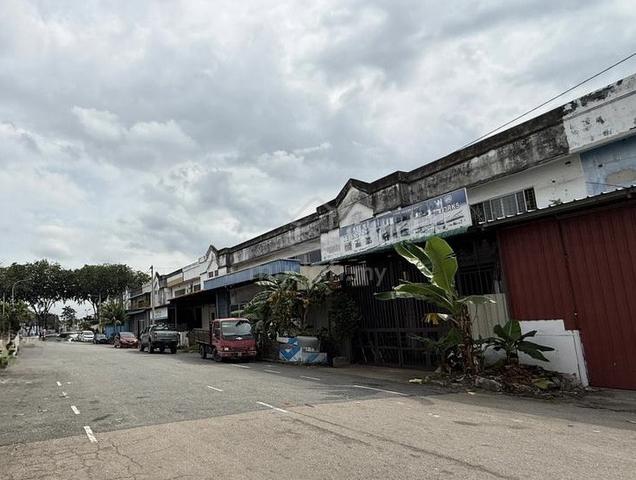 For Rent‼️1.5 Storey Factory @ Kulai古来公主城 1