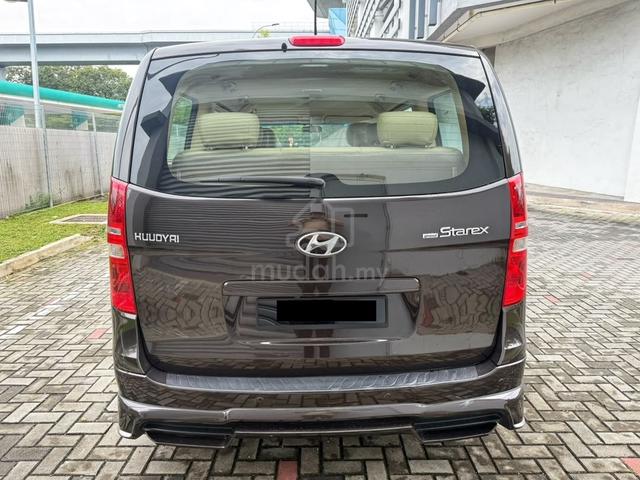 Hyundai GRAND STAREX 2.5 12 SEAT FULL LOAN FACELIF - 4