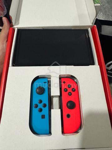 Nintendo Switch OLED (Full Set) - photo 4 of 6