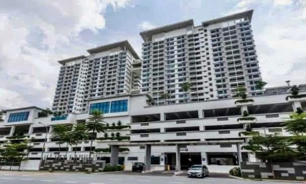 Sky Gardens Residences 1