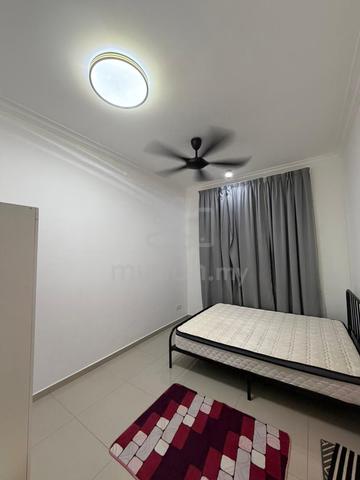Bilik sewa untuk perempuan Eco Grandeur Puncak Alam 1