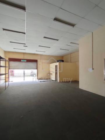 Kulai Taman Sri Putri 1.5 storey Factory for Rent/Near Kulai Toll 1
