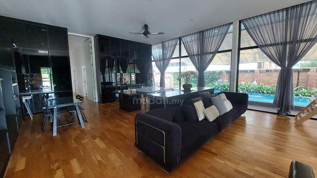 Bungalow fully furnished with swimming pool Kuang Selangor 1