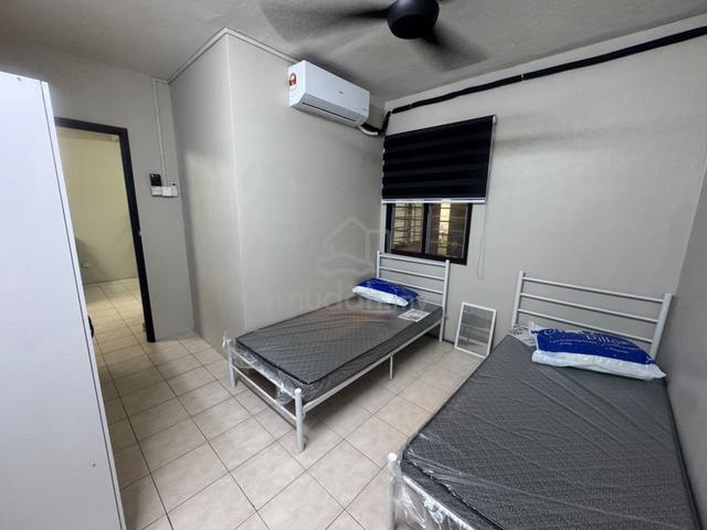 Bilik Wanita F.Furnished, Aircond, Wifi, Pusat Komersial Skyn 7 1