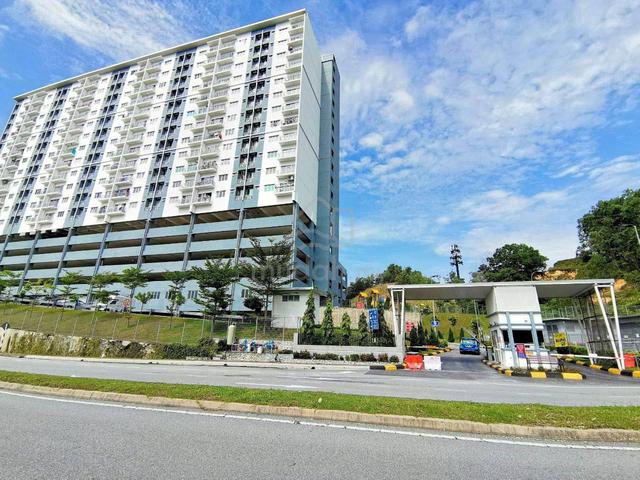 Pangsapuri Puncak Saujana 1