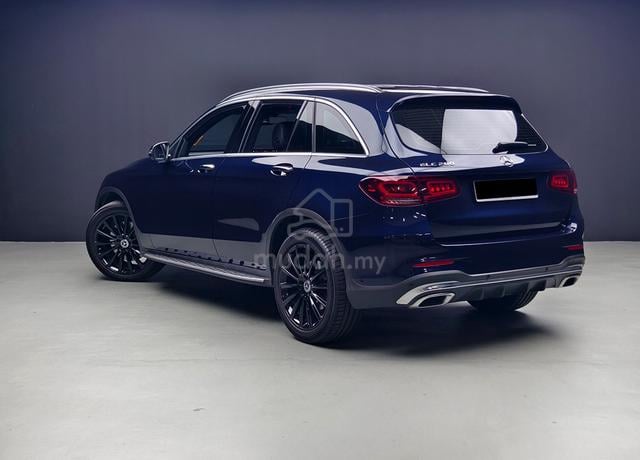 Ori-64k 2020 Mercedes Benz GLC200 2.0 AMG FSH - 2