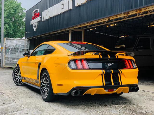 FORD MUSTANG gt 2.3 - 5