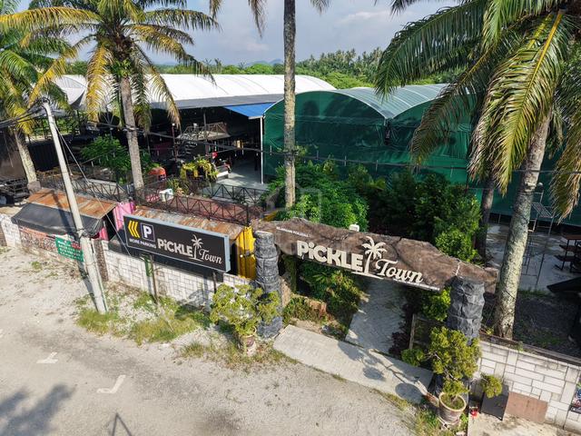 Alma Pickle Ball & Food Court Fully Renovated & Set Up Ready Business! 1