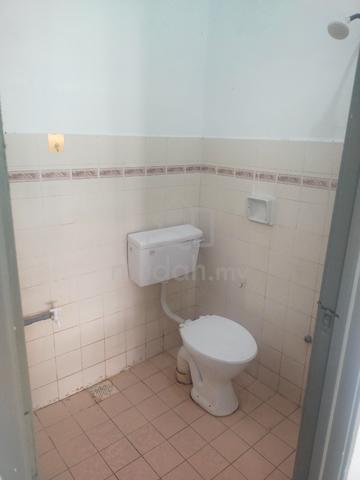 Teres 1 Tingkat Terrace House Taman Desa Cempaka Nilai 5