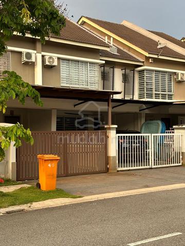 Summer Saujana Indah Seremban 2 -4Bed3bath near sakura tropika sakura 1