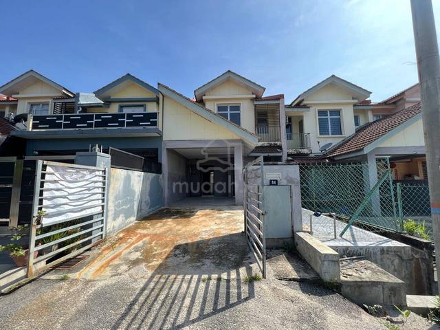 Facing Open 2 Storey Taman Salak Perdana, Bandar Baru Salak Tinggi 1