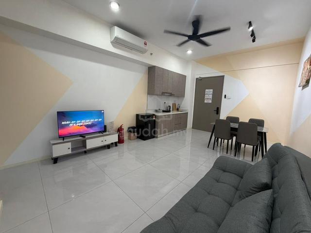 Bay Suites 1