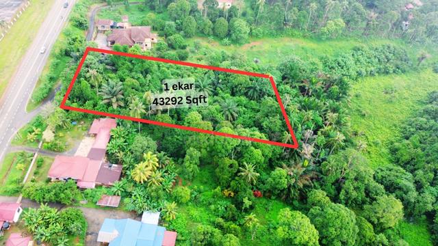 TEPI JALAN JER_taman Bukit Lada, Kampung Awah, Maran 3