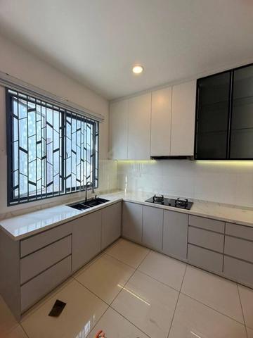 ROBIN, 2 storey terrace, Bandar Rimbayu house for rent, Move in Ready 1