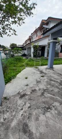 Bandar Saujana Putra 1