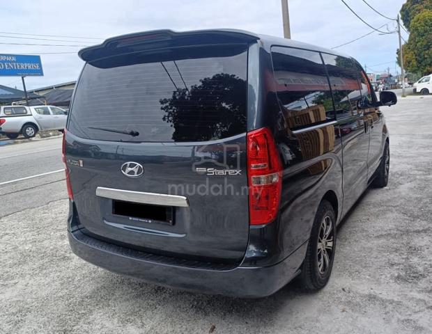 2019 Hyundai GRAND STAREX 2.5 ROYALE FACELIFT (A) - 2