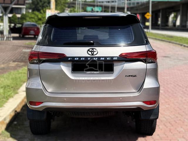 2017 Toyota FORTUNER 2.7 SRZ 4x4 PETROL WARANTY - 4