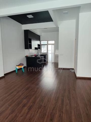 PARTLY FURNISHED Graham Garden Eco Grandeur Puncak Alam FOR RENT 1