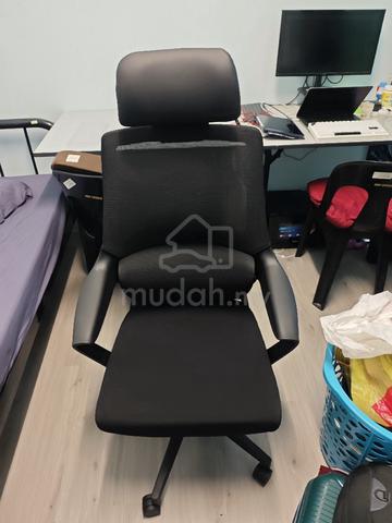 director chair boss chair with lumbar support  - photo 4 of 4