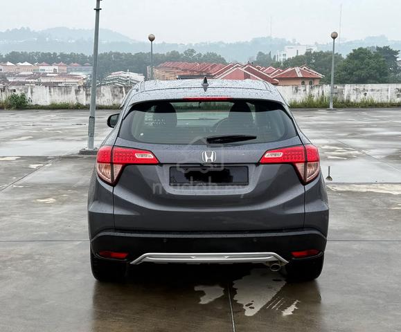 2017 Honda HR-V 1.8 E ENHANCED(A)low mileage - 4