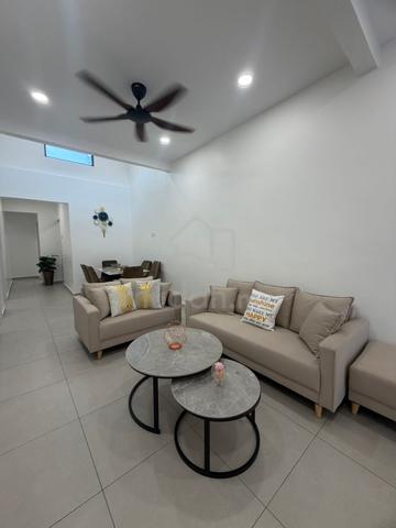 Ujong Pasir Single Storey Terrace FREEHOLD Fully Renovated 1