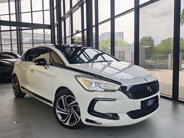 2017 reg 18 Citroen DS5 1.6 facelift DS Hatchback - 2