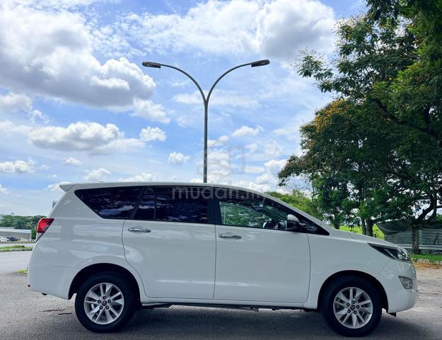 Toyota Innova 2.0 G (A) 1owner Keyless TouchScreen - 5