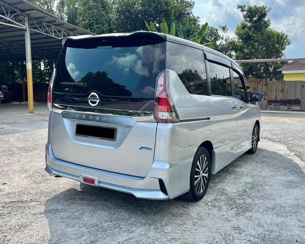 LKD 2020 Nissan SERENA HYBRID PREMIUM HIGHWAY STAR - 5