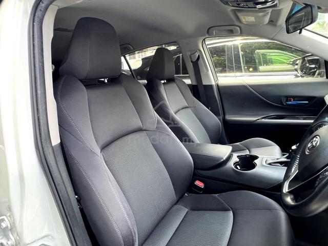 RECOND Toyota HARRIER SPECIALISTš„OFFERš„HIGH LOAN - 4