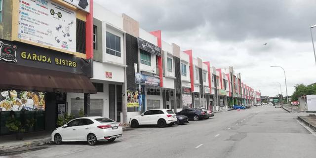 Facing Main Road Shop for Sale at Simpang Ampat (Pearl Avenue) 5