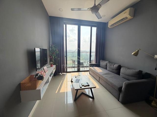 D' Pristine @ Medini 1