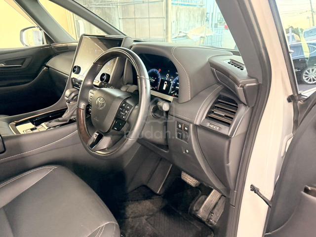 2024 Toyota Alphard Z 2.5 - 5