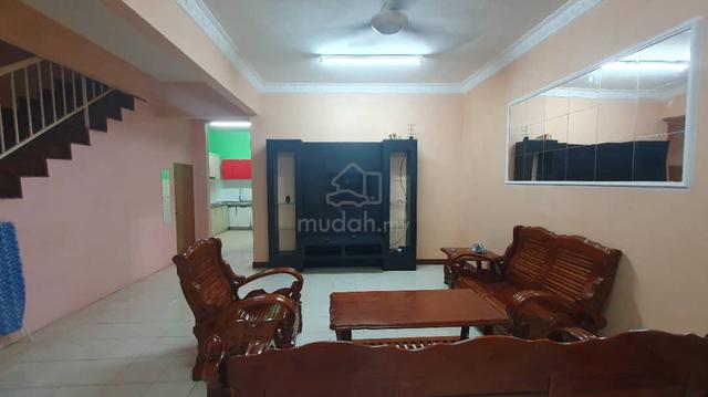 Fully Furnished Renovated Double Storey House U10 Shah Alam 1