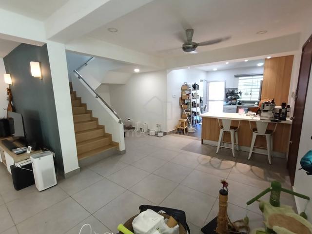 Taman Yakim Jaya, Likas terrace Corner, Fully Furnished (CHEAP) 1