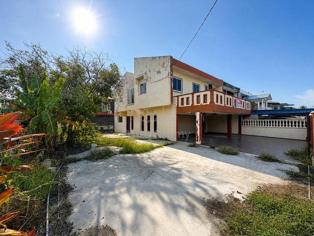 Corner Lot TAMAN KOSKAM, KEPALA BATAS 🔥 1